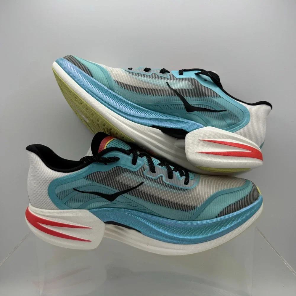 Hoka One One hoka one